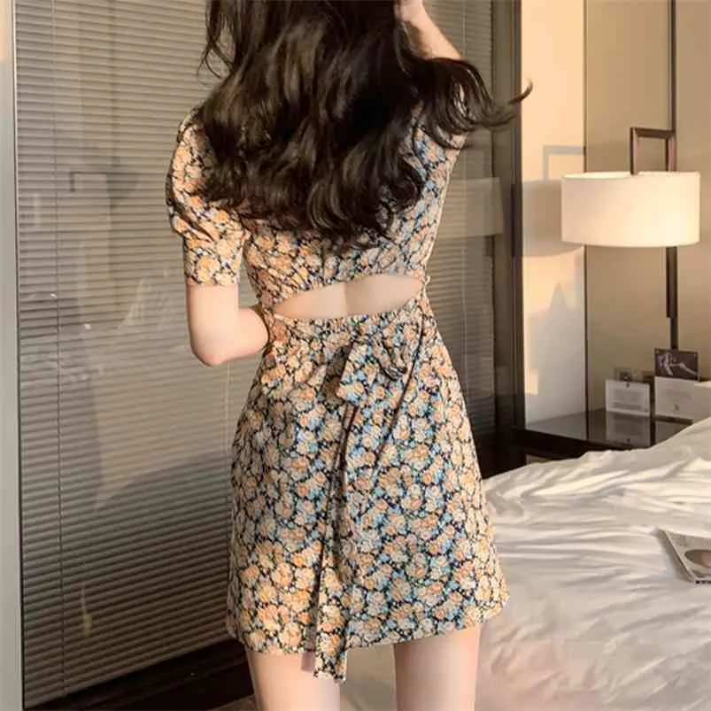 Vintage Puff Sleeve Floral Dress Sexy Hollow Out Women Designer Mini Summer Korean Lady Wedding Party 210623
