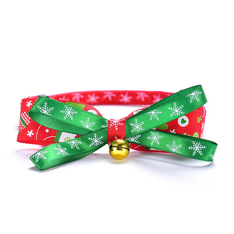 Christmas Pets Collars Red Green Bowknot Pets Collar Middle Small Dog Cats Gold Silver Bell Tie Puppycat Supplies Accessories BH5424 TYJ