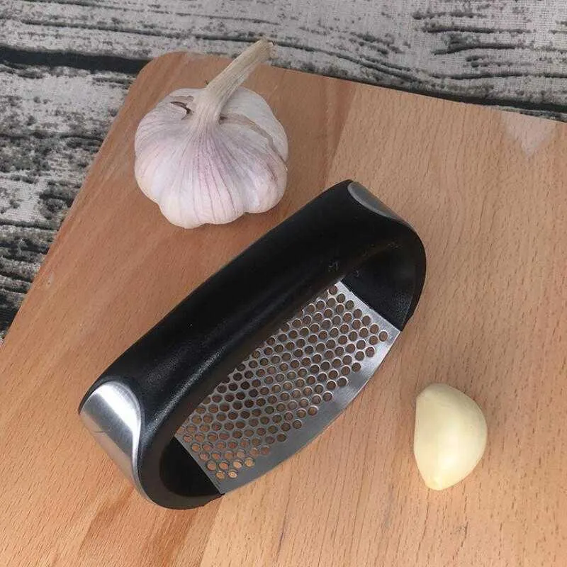 Portable Stainless Steel Garlic Press Garlic Chooper Hand Garlic Press Garlics Grinder Grater Cutter Slicer Kitchen Gadget LX4068