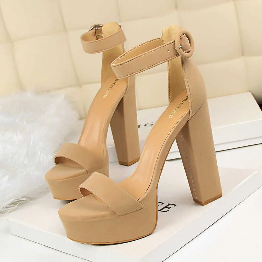 Zapatos altos sales de mujer 2019