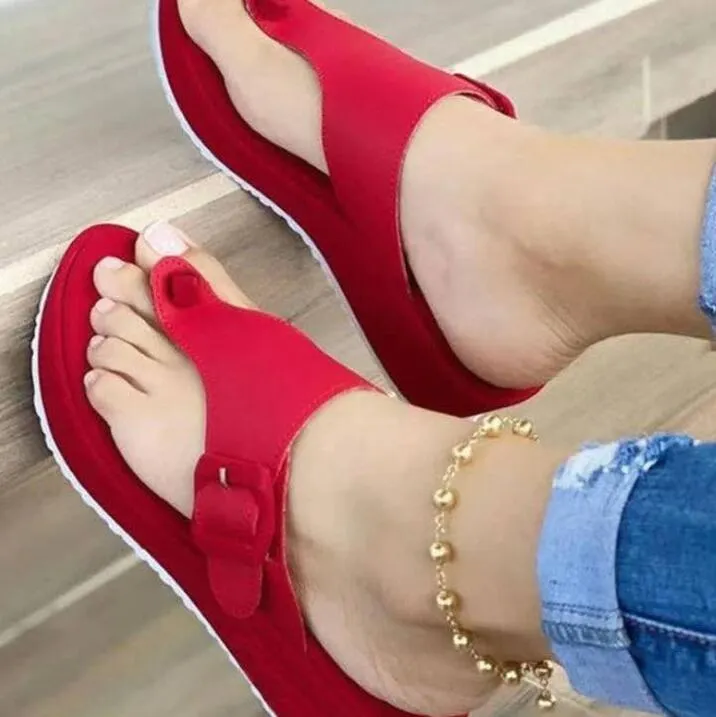 Zomer Mode Eenvoudige Slippers Vrouwen Wedge Clip Teen Schoenen Vrije tijd Slides Zwart Lichtgewicht Comfortabele Platform Slippers Sandalen