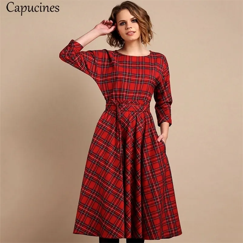 Classique Angleterre Style Rouge Robe À Carreaux Femmes Automne Manches 3/4 O-Cou Ceintures A-ligne Robe Décontractée Vintage Midi Robes De Soirée 210303