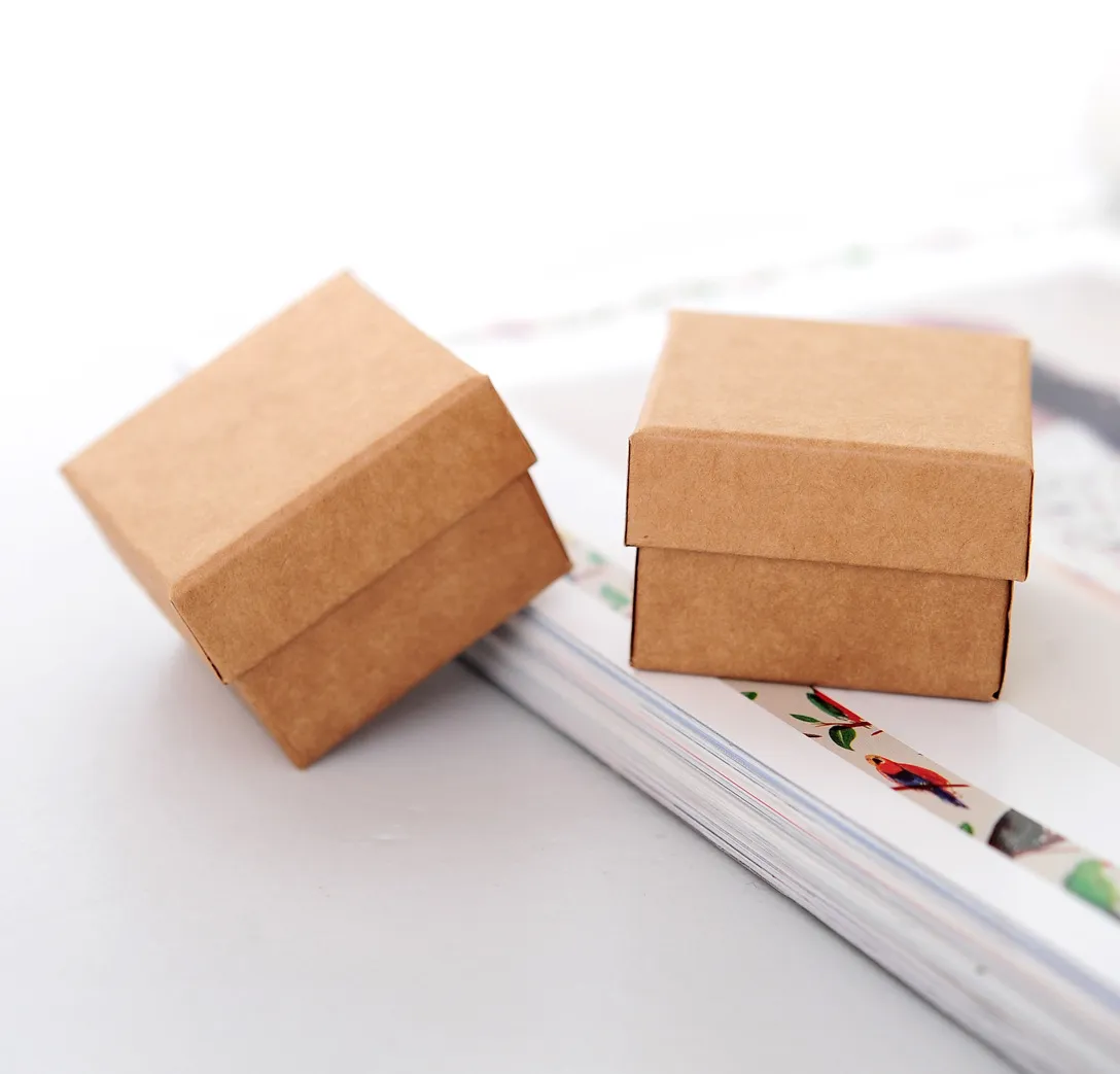 Fashion Classic Jewelry Packing Box American Kraft paper Ring Packing Box High Quality 800g Cardboard Earrings Jewlery Packing Box DH7578