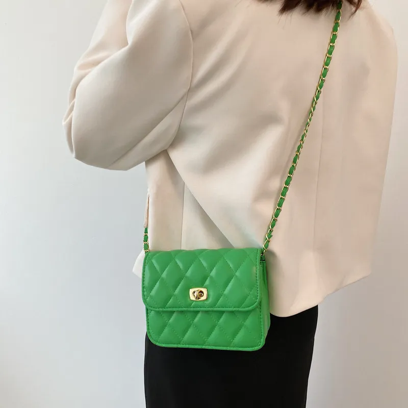 2022 Summer Popular New Women`s Bag Trend Fashion Diamond Chain Cross-body Bags Versatile Small Square Bag