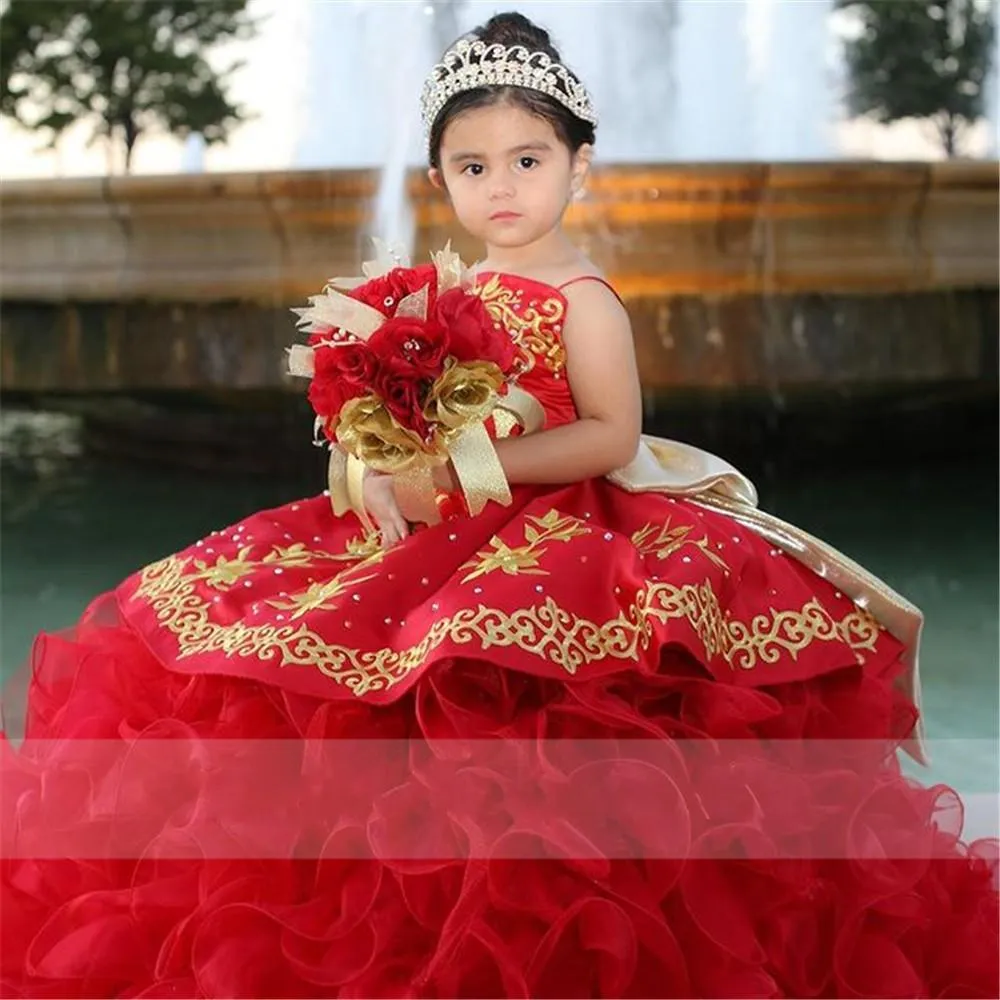 2021 Red Princess Girls Korant Suknie Złoto Haft Koronki Koraliki Big Bow Ball Schewki Sweep Pociąg Organza Ruffles Wielowarstwowe Party Birthday Suknie