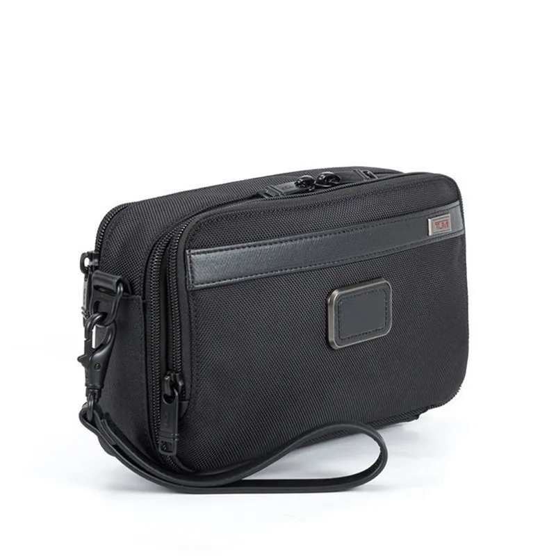 Amazon.com: TUMI - Alpha Small Crossbody Pouch - Black : Clothing, Shoes &  Jewelry