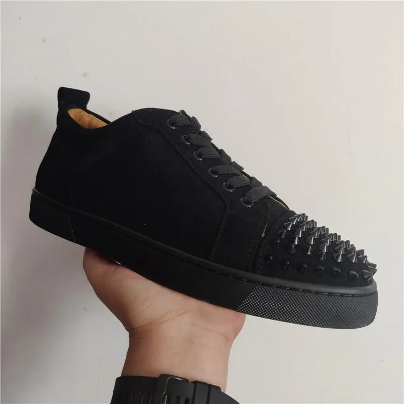 LOUBOUTIN CHRISTIAN 2021 Red Bottom Low 