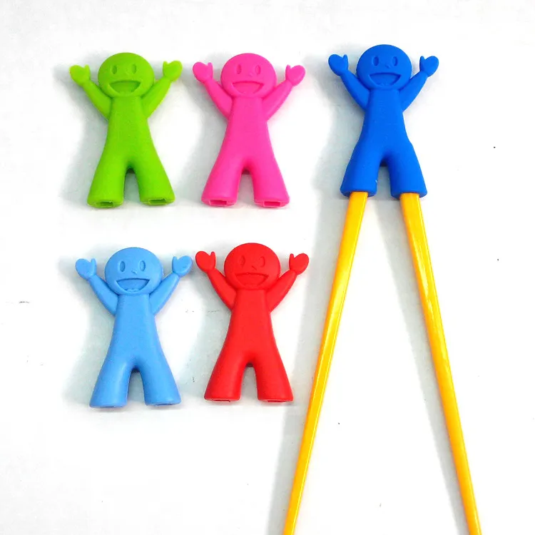 200Pairs barnplastpinnar barn lärande hjälpar träning lärande lycklig plast leksak chopstick rolig baby spädbarn nybörjare DH5788