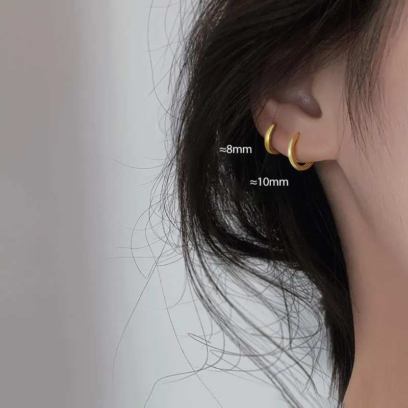 Hoop Earrings 14K Yellow Gold 8mm | Kay