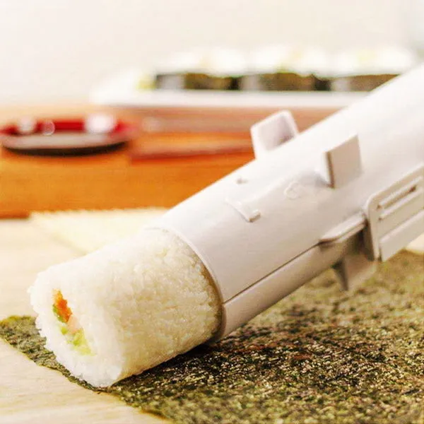 5 pz/set Sushi Maker Sushi Stampo Giappone Nigiri Sushi Stampo Palla di Riso Antiaderente Pressa Scatola di Immagazzinaggio Forma di Riso Strumenti Bento