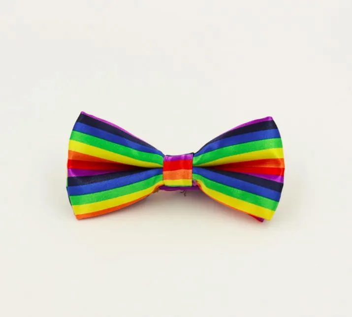 2021 Gros-4pcs / lot couleur arc-en-ciel rayé noeud papillon coloré paix lesbienne gay pride articles