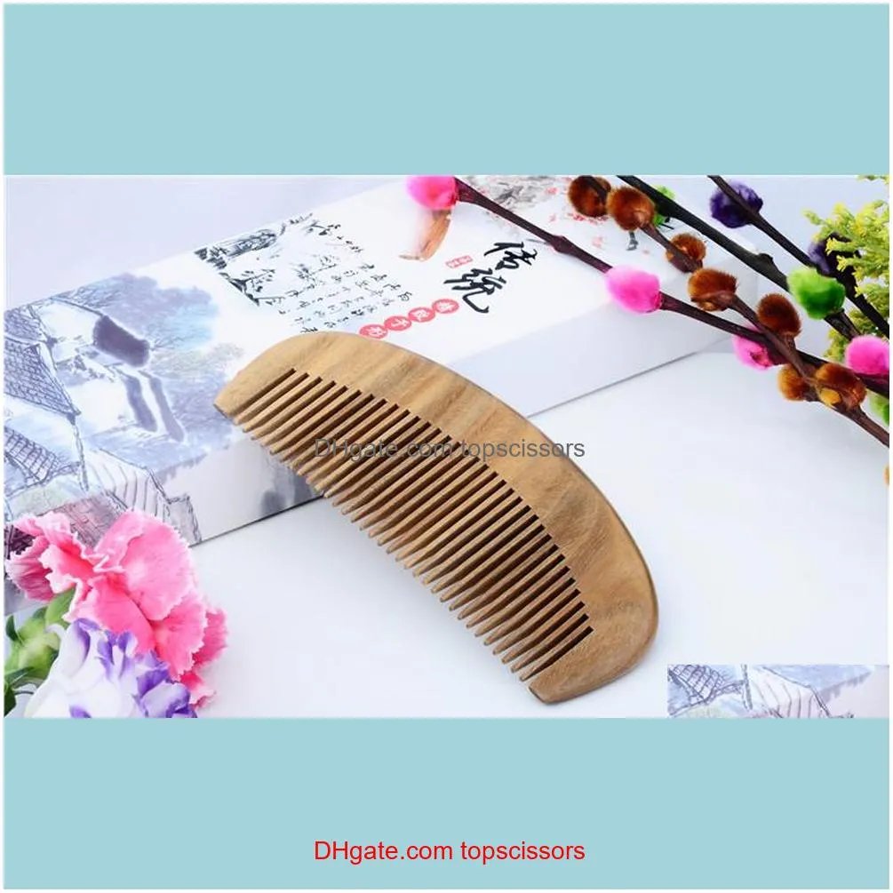 Natural green sandalwood comb comb comb bright polished thick green wooden wooden crafts factory direct sales
