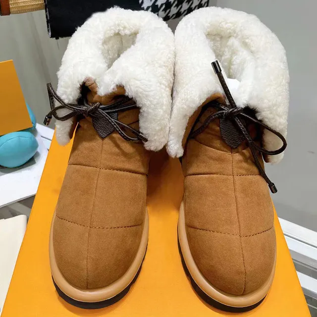 New Snow Boots Women Wool Flanging Warm Lace Up Ankle Boot Comfortable Flat Plus Cotton Shoes Brand Design Ladies