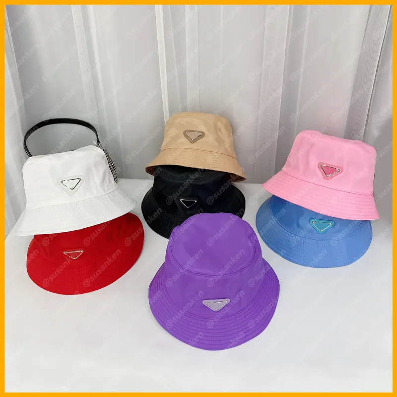 2021 Été Chapeau de godet à la mode pour femmes Hommes Chapeaux Nylon Luxurys Designers Casquettes Chapeaux Hommes Bonnet Cappelli Firmati Mütze Bonnets Sun D2106102L