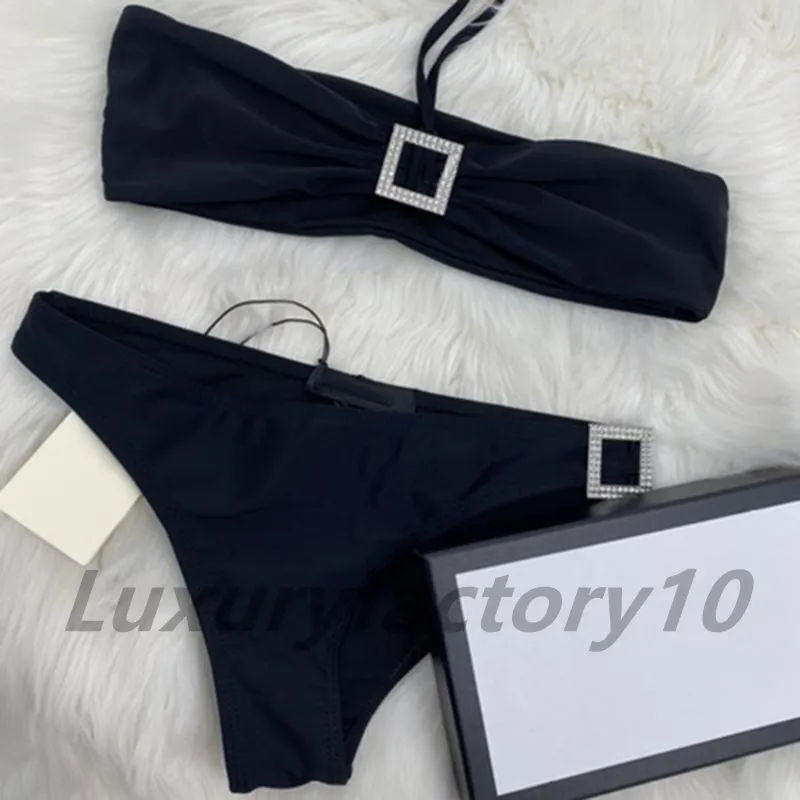 Hrinestone Designer Две части Sexy Bikini Набор 2022 Push Up Купальник Холтер Купальники Бразилия Бренд Brank Beach Beach Chanking с тегами Женщина