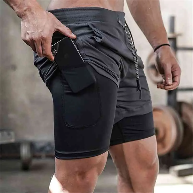 Camo Running Shorts Hommes 2 en 1 Double-Deck Quick Dry Gym Sport Fitness Jogging Entraînement Sport Pantalon court 210716