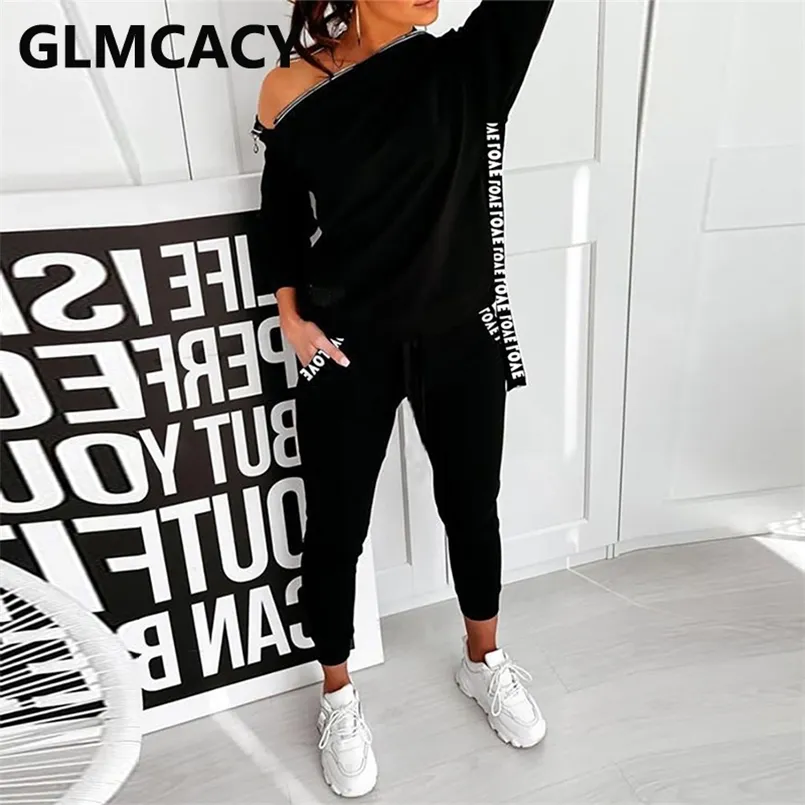 Women Two Piece Solid Tracksuit Chic Streetwear Long Sleeve Zipper Skew Neck Sweatshirt and Casual Pants Set 210819