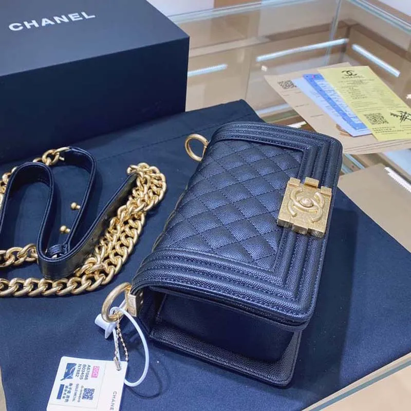 Borsa da sera borsetta pelle borchie donna borchiata postina tracolla –  Gyoiamea