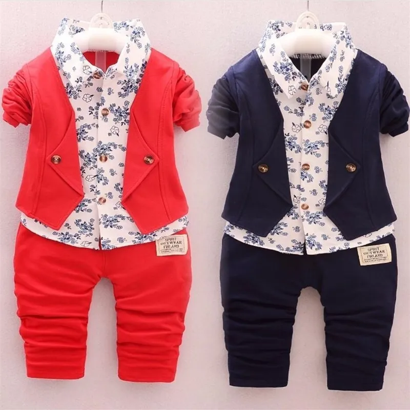 BibiCola 2 pezzi Spring bbay boys Set di abbigliamento per neonati Denim Tuta sportiva per bambini Top in denim + pantaloni Vestiti per neonati 210309
