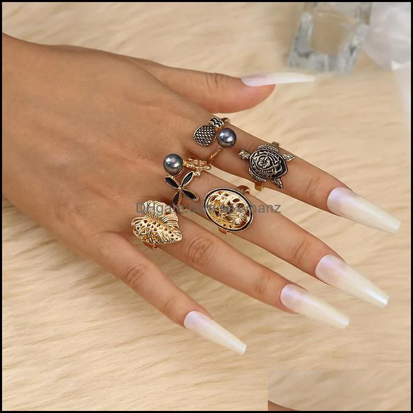 Band Ringen Sieraden S2589 Mode Knuckle Ring Grijs Parel Hollow Gesneden Bladeren Bloem Turtle Set 5pcs / Set Drop Levering 2021 RPJ4T