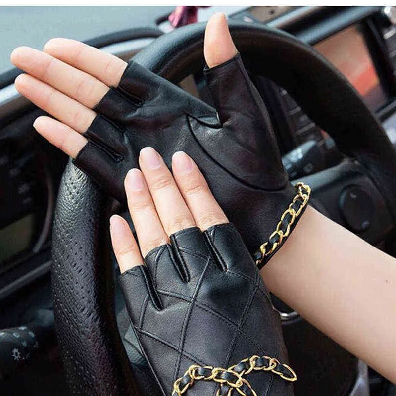 2Pc's Genuine Leather Half Gloves with Metal Chain Skull Punk Motorcycle Biker Fingerless Glove Cool Touch Screen 211214319e