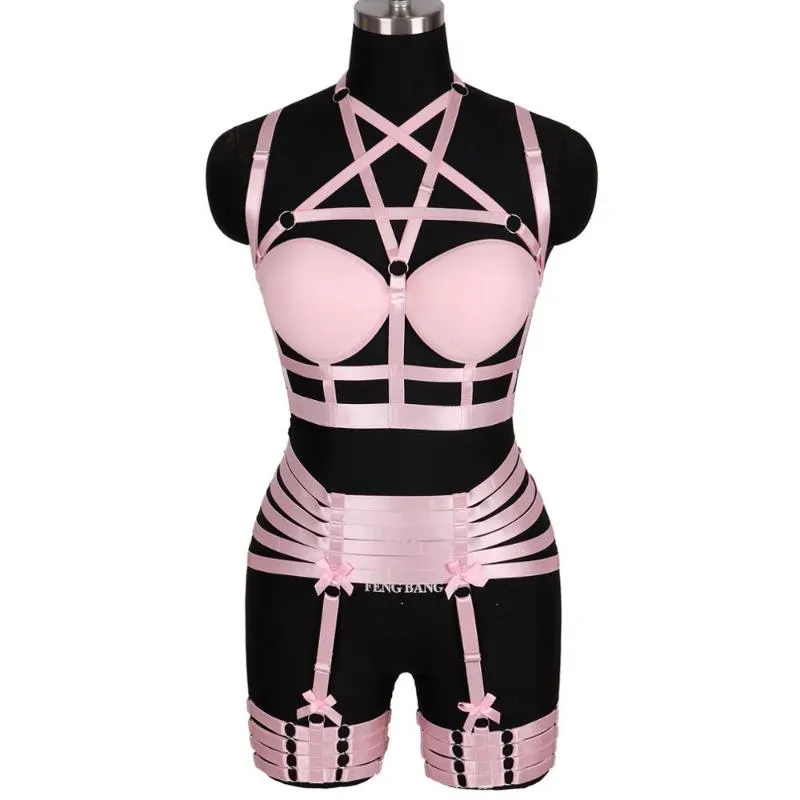 Bras Sets Leuke Roze Gotische Lingerie Set Body Harness BH Elastic Top Pentagram Cup Dames Sexy Kouseband Bowknot Peen Cage Belt Underwear