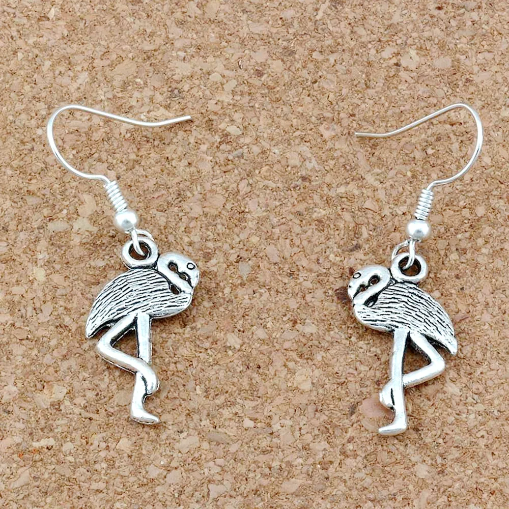 24pairs/parti flamingo crane ljuskronor örhängen silverpläterade fiskör krok smycken 12x40.5mm A-272E