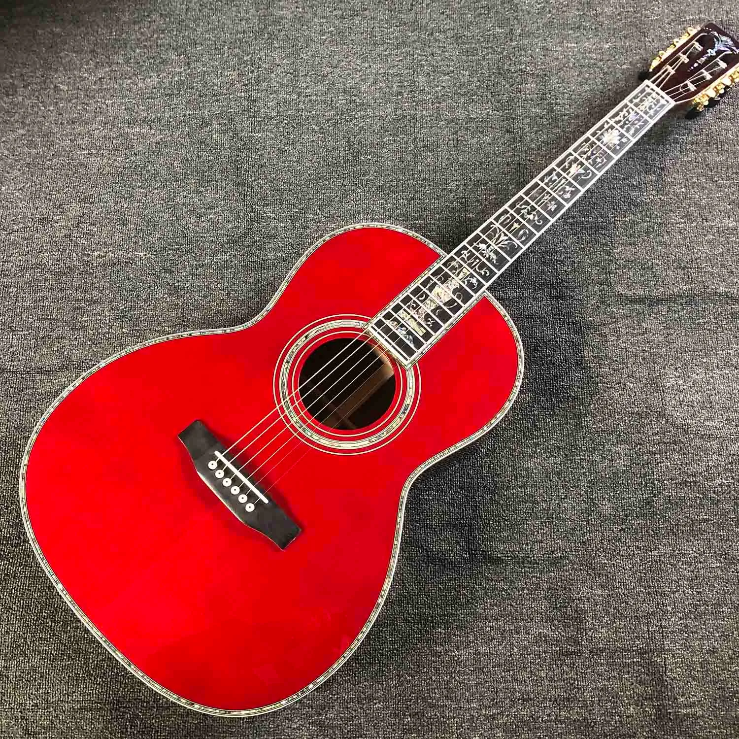 Custom OOO45 Guitare acoustique en épicéa massif en rouge