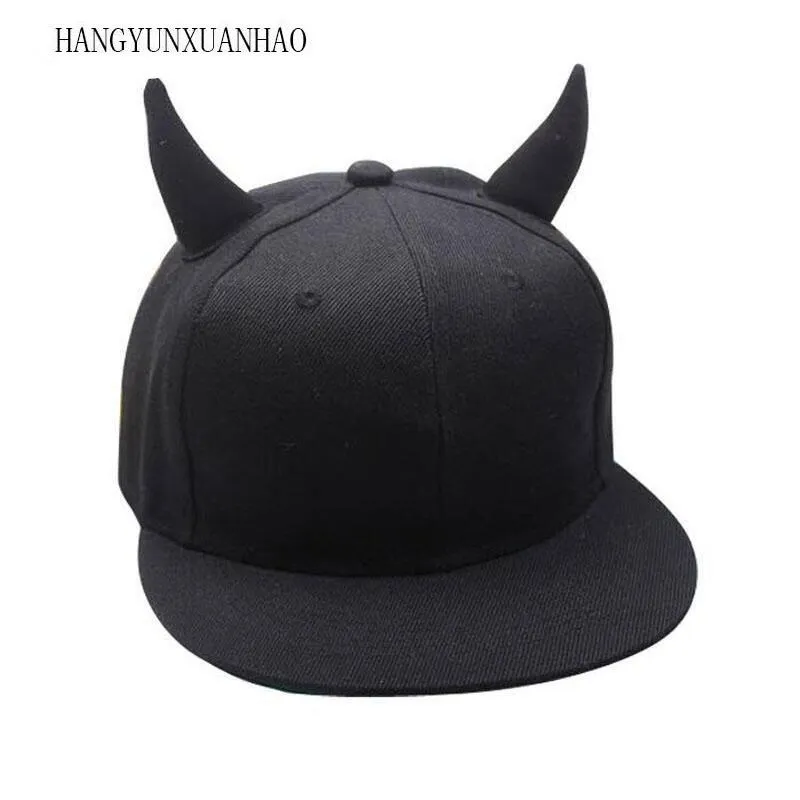 Top Kapaklar Hangyunxuanhao Ebeveyn-Çocuk Siyah Erkek Kadın Punk Horn Beyzbol Şapkası Hip-Hop Şapka Ayarlanabilir Snapback Boynuzlu