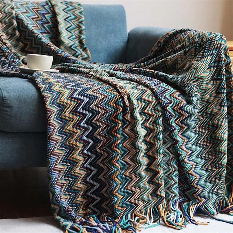 Bohemian Throw Blanket with Fringe Tassel Colorful Wavy Striped Pattern Travel Knitted Shawl Sofa Couch Chair Bed Cover 211122