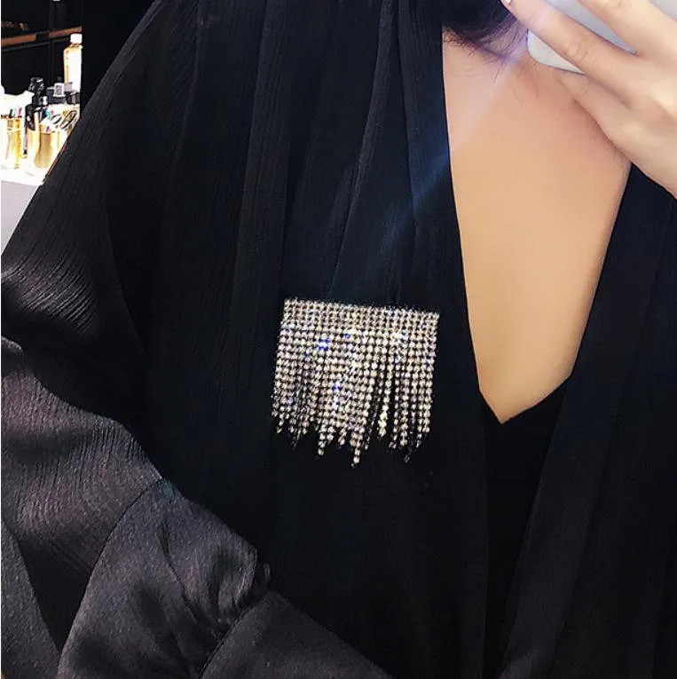 Pins, broscher 2021 Lyxig Shining Crystal Tassel Big Wedding Party Suits Coat Pins Brosch för kvinnor Eleganta Mode Smycken