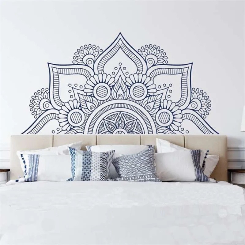 Halv mandala väggdekal headboard vinyl klistermärken boho bohemian sovrum inredning, prydnad sovrum dekoration, yoga väggkonst MT25 210929