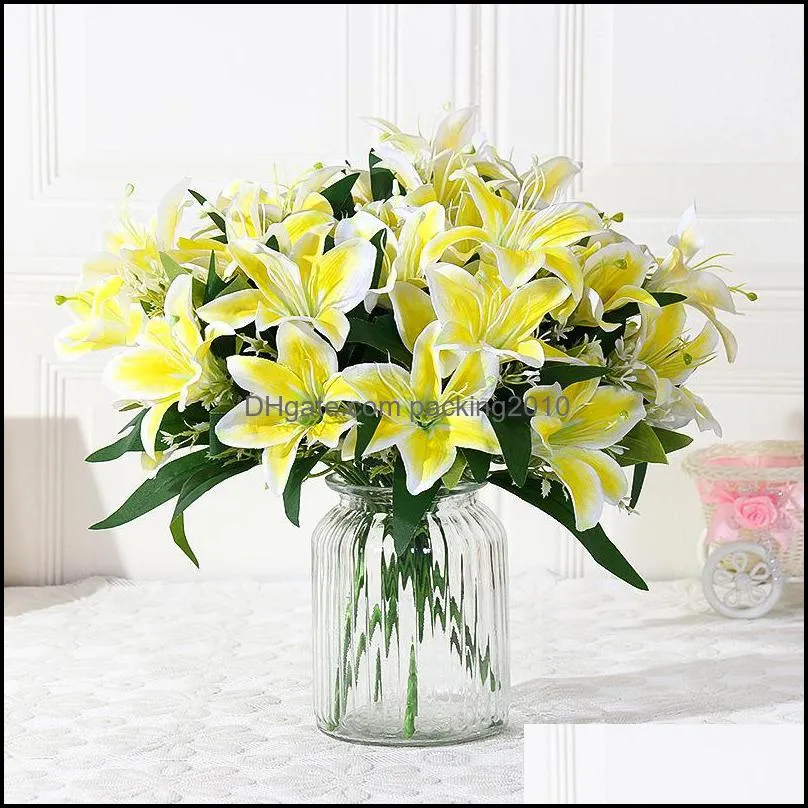 装飾的な花の花輪の花輪のお祝いパーティーの供給ホームガーデン3個のブーケリビングルームテーブル装飾花偽の花花瓶アレンジメン