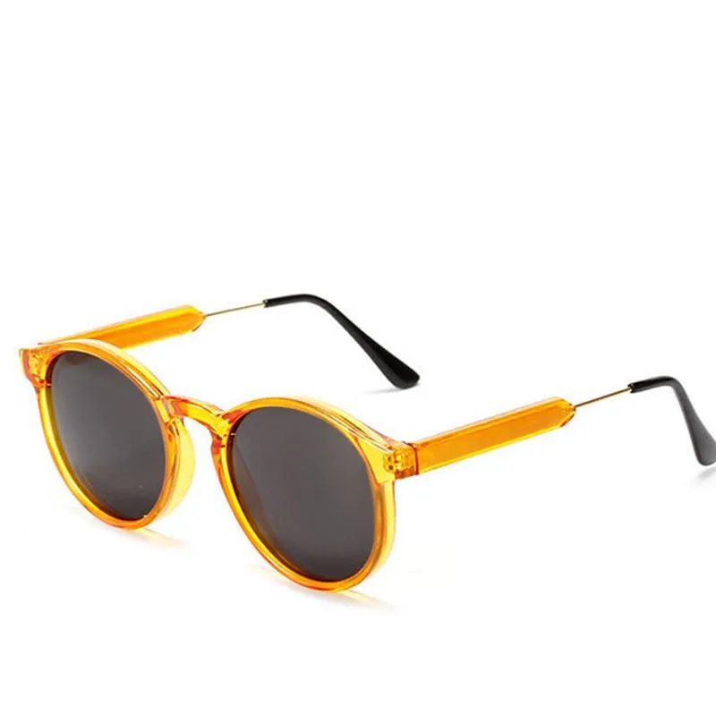 Lunettes de soleil 2021 Vintage rond pour femmes / hommes Classique Gafas Outdoor Gafas UV400 Marque Designer Verres de soleil