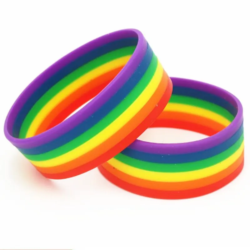 Bracciale in silicone senza parole Bracciale in silicone a sei strati Colore arcobaleno gay Bracciale con anello per mano in bianco Accessori per stelle