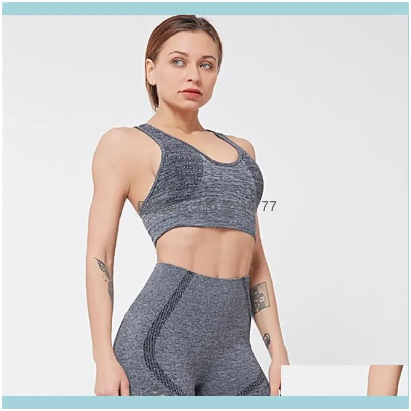 Seamless Active Wear Woman Tracksuits Yoga Fitness Suit Running Sports Bra+Yoga Shorts Female 2Pices Women Sportswear Gym Set1