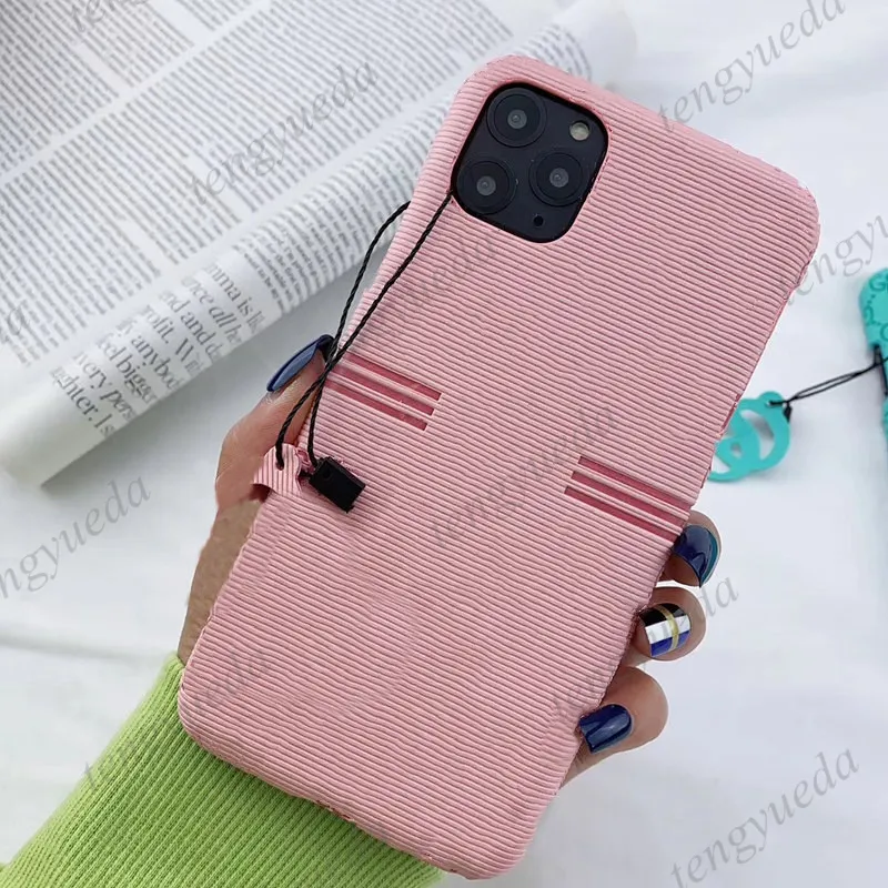 Moda Tasarımcı İPhone 15 için Telefon Kılıfları 15 PRO 15PLUS 14 14 PRO 14PLUS 13 13PRO 12 11 PRO Max XS XS XSMAX Kabartmalı Deri Lüks Cep Telefonu Kapağı Galaxy S23 S22