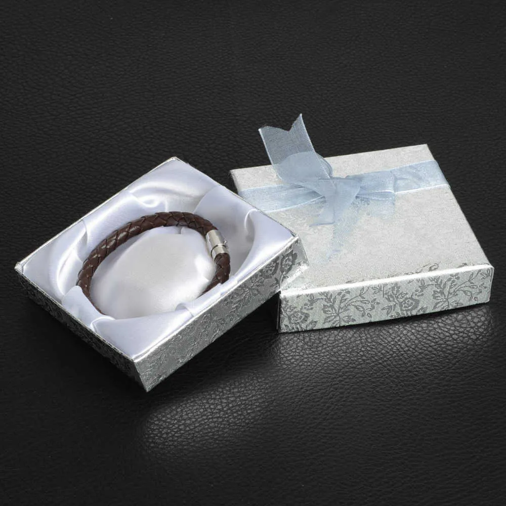 18Pcs/lot 9*9Cm Silver Square Bow Paper Bracelet Bangle Wristwatch Jewelry Gift Box Paper boxes with ribbon favor box Packaging 211014