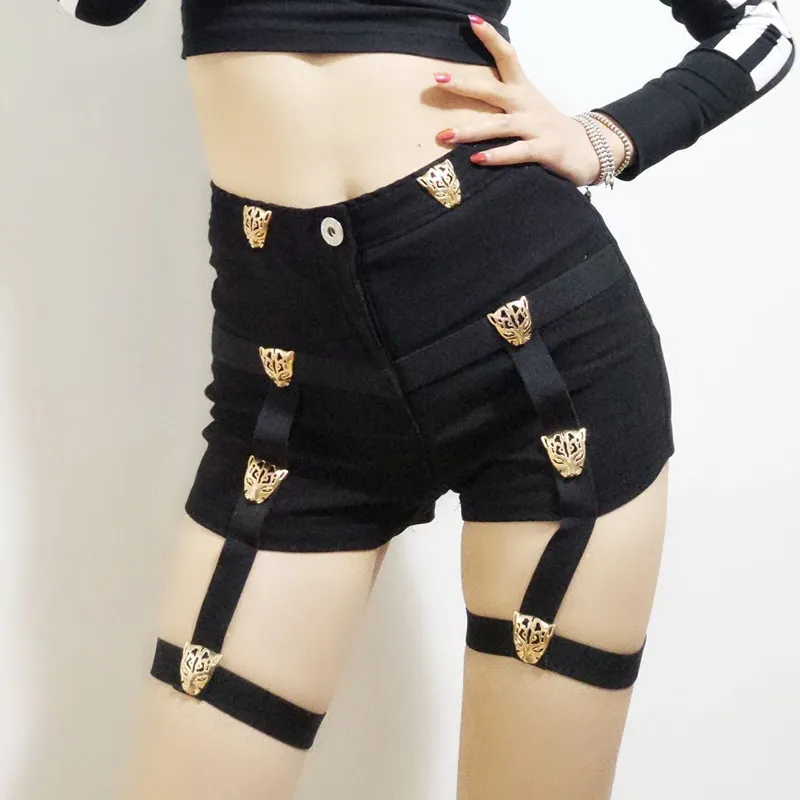 Sexy Damen Hot Shorts Baumwolle Hohe Taille Punk-Stil Rock Bandage Hollow Out Dance Show Party Club Skinny Short Fashion 200-955 210301