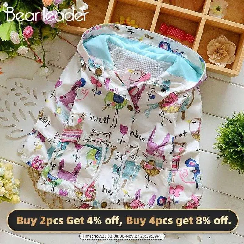 Bear Leader Baby Girls Coats Spring Baby Jackor Hooded Graffiti Printing Baby Ytterkläder Coats Barn Barnkläder 210708