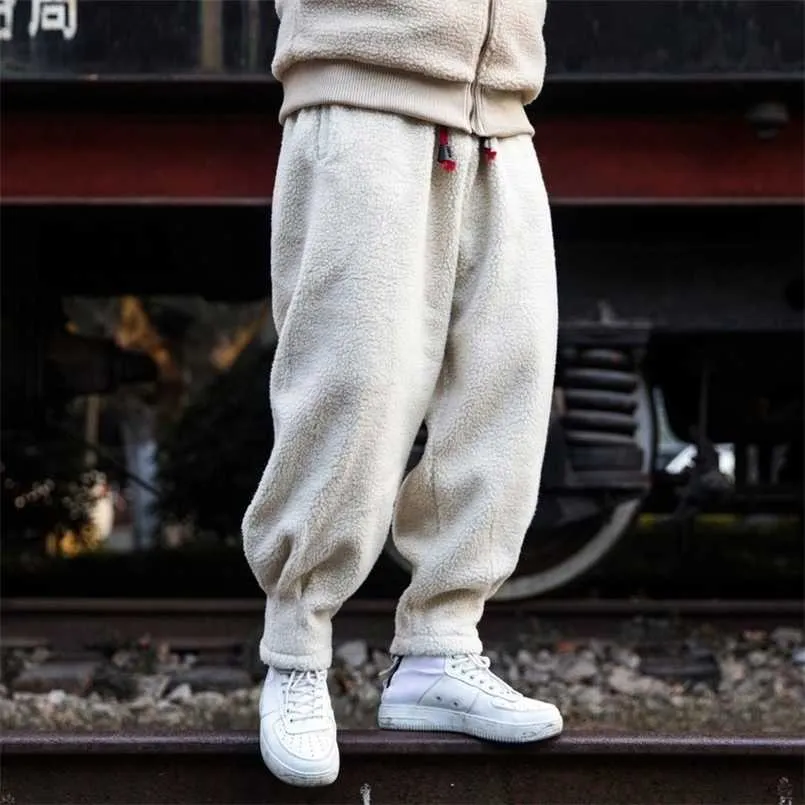 Houzhou Pantalon d'hiver pour hommes Pantalon noir Homme Casual Pantalon polaire Vêtements polaires Kaki Harajuku coréen Streetwear Hip Hop 5XL 211112