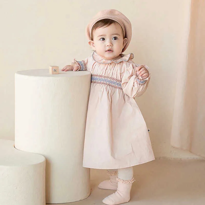 2ピースの赤ちゃん女の子スモッグドレス幼児スモッキング手作りフロック子供ブティックプリンセス服子供綿のスモックドレス+帽子210615