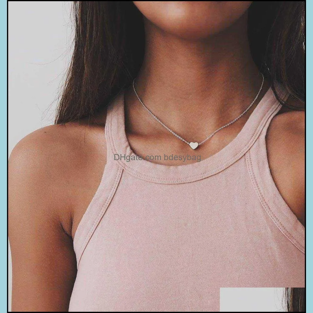 Simple Exquisite Necklace Chokers for Women Alloy Silver Rose Gold Heart Collarbone Necklaces Pendant Fashion Jewelry Accessories