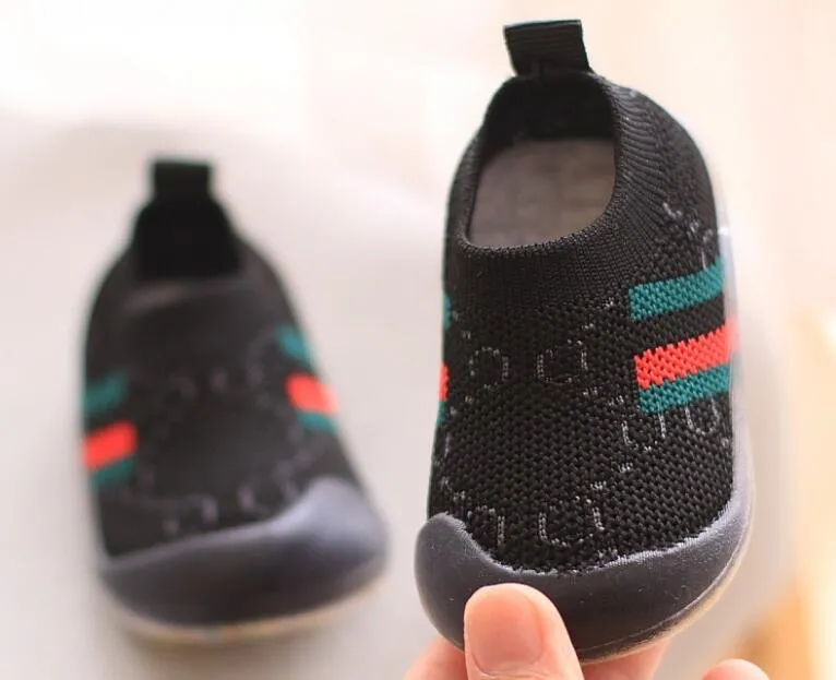 Barn sneaker baby första vandrare skor 2022 vår spädbarn toddler skor tjejer pojke casual mesh sko mjuk botten bekväm