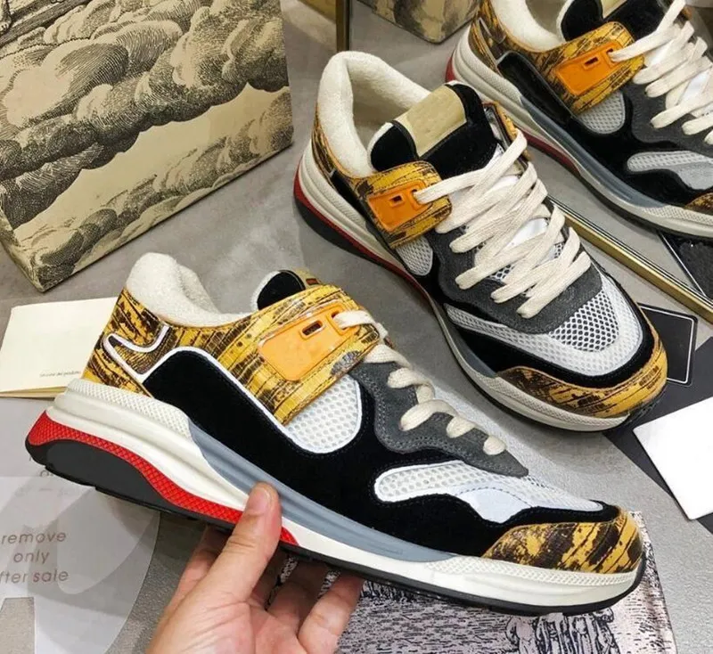 2021 designer sneakers shoes luxury Couple sneaker hand-polished and used old sports shoe Ultrapace series TPU bottom size 35-45