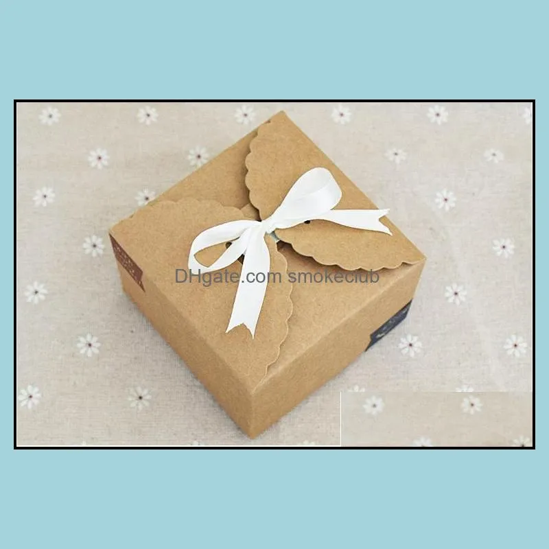 Candy Boxes Holiday Gift Boxes Wedding Bags Baking Package Favor Holders Kraft Paper Party Favour Khaki Silk Ribbon Rope