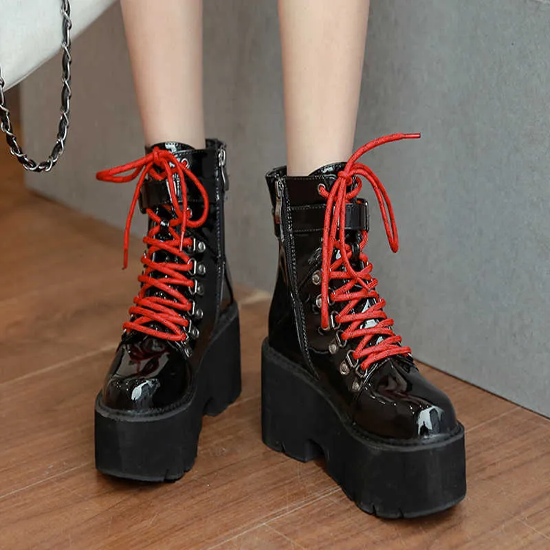 Gothic Black Leather Chunky Heel Platform Platform Boots Women For Women  Patent Leather Punk Motorcycle Platform Boots Women With Demonia Design  LJB271 Y0914 From Nickyoung07, $37.68