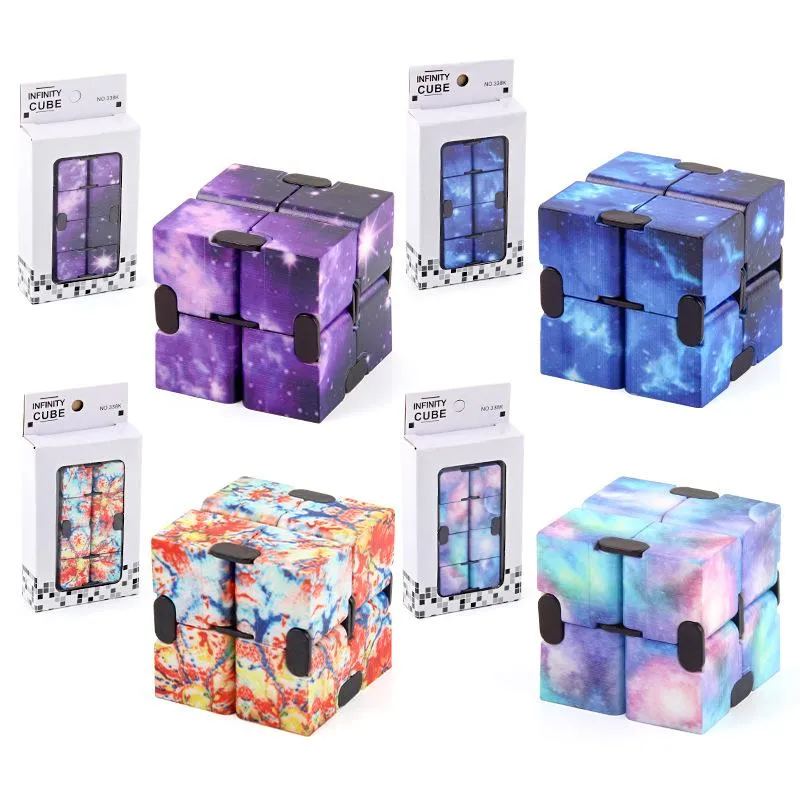 Cube infini de décompression pour adultes, jouet fidget de haute qualité, jouets éducatifs d'intelligence pour enfants