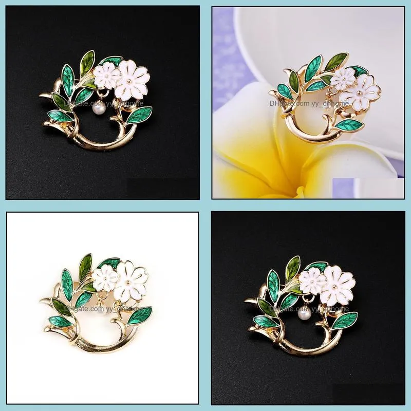 Pins, Brooches European And American Jewelry Autumn Winter Flowers Olive Green Leaves Pearl Brooch Wholesale