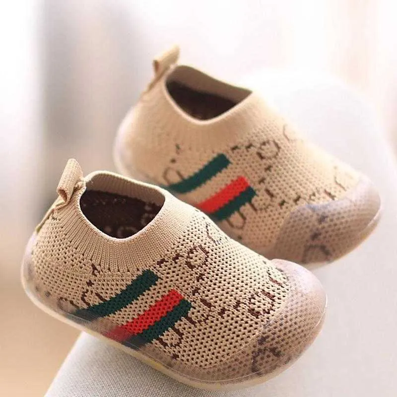 Wholesale Kids Shoes First Walkers Antislip Soft Bottom Jelly Sneaker Casual Flat Children size Girls Boys Sports Letters Sneakers Shoe For newborn Baby 6M 12M 24M